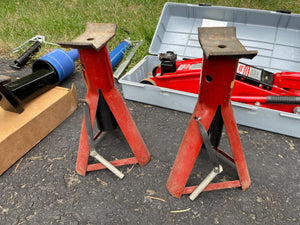 Vehicle Repair Lot