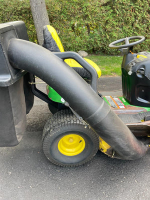 John Deere Riding Lawn Mower LA120