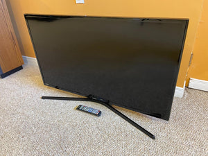 40” Samsung LED Television UN40M5300AF