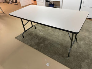 5 Foot Folding Leg Table