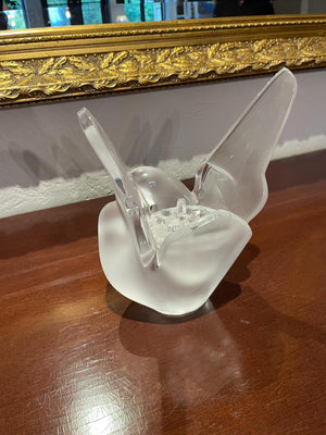 LALIQUE Glass Sylvie Vase