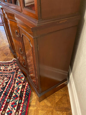 Ebert 1-Piece China Cabinet