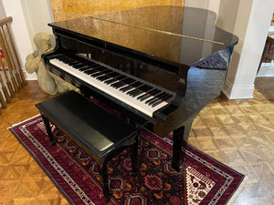Yamaha G2 Baby Grand Piano with Storage Bench
