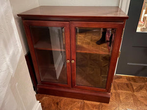 Cabinet Lot #1