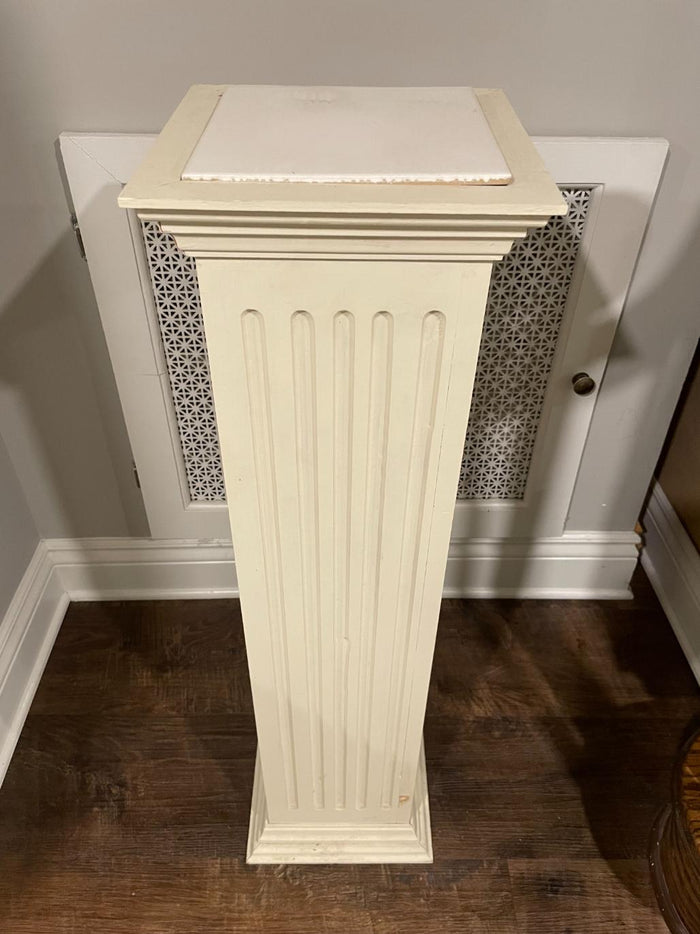 Pedestal Plant Stand