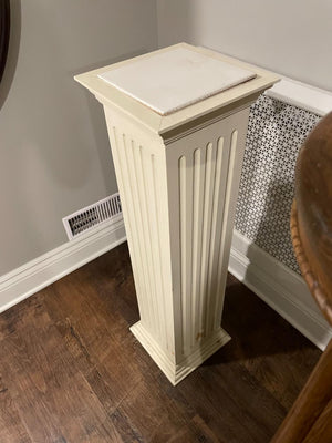 Pedestal Plant Stand