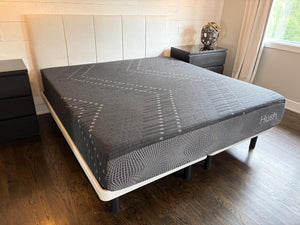 Sleep Country Hush King Size Platform Bed Lot