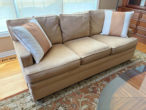 Thomasville Sofa Lot #1