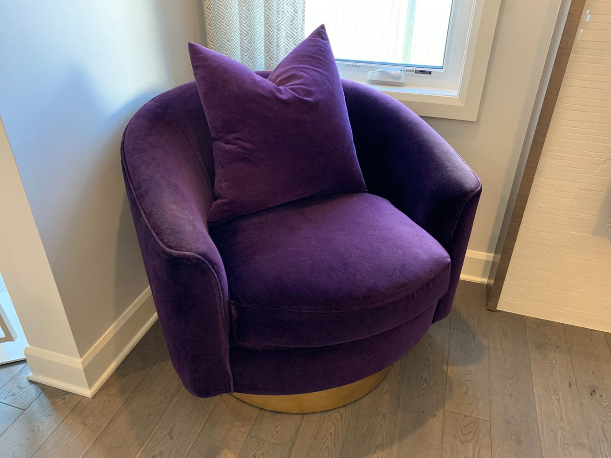 Bernhardt Camino Swivel Armchair Lot #2