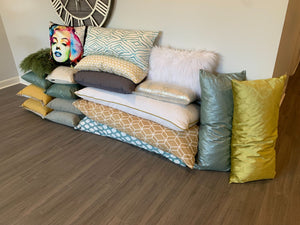 Throw Pillow Lot