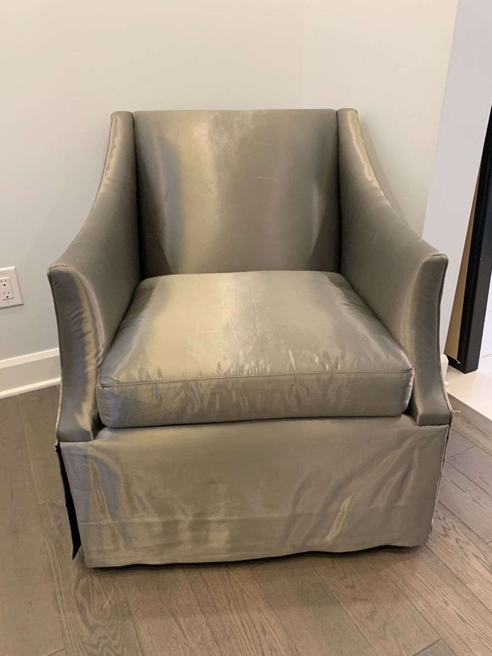 Bernhardt Accent Armchair Lot #2