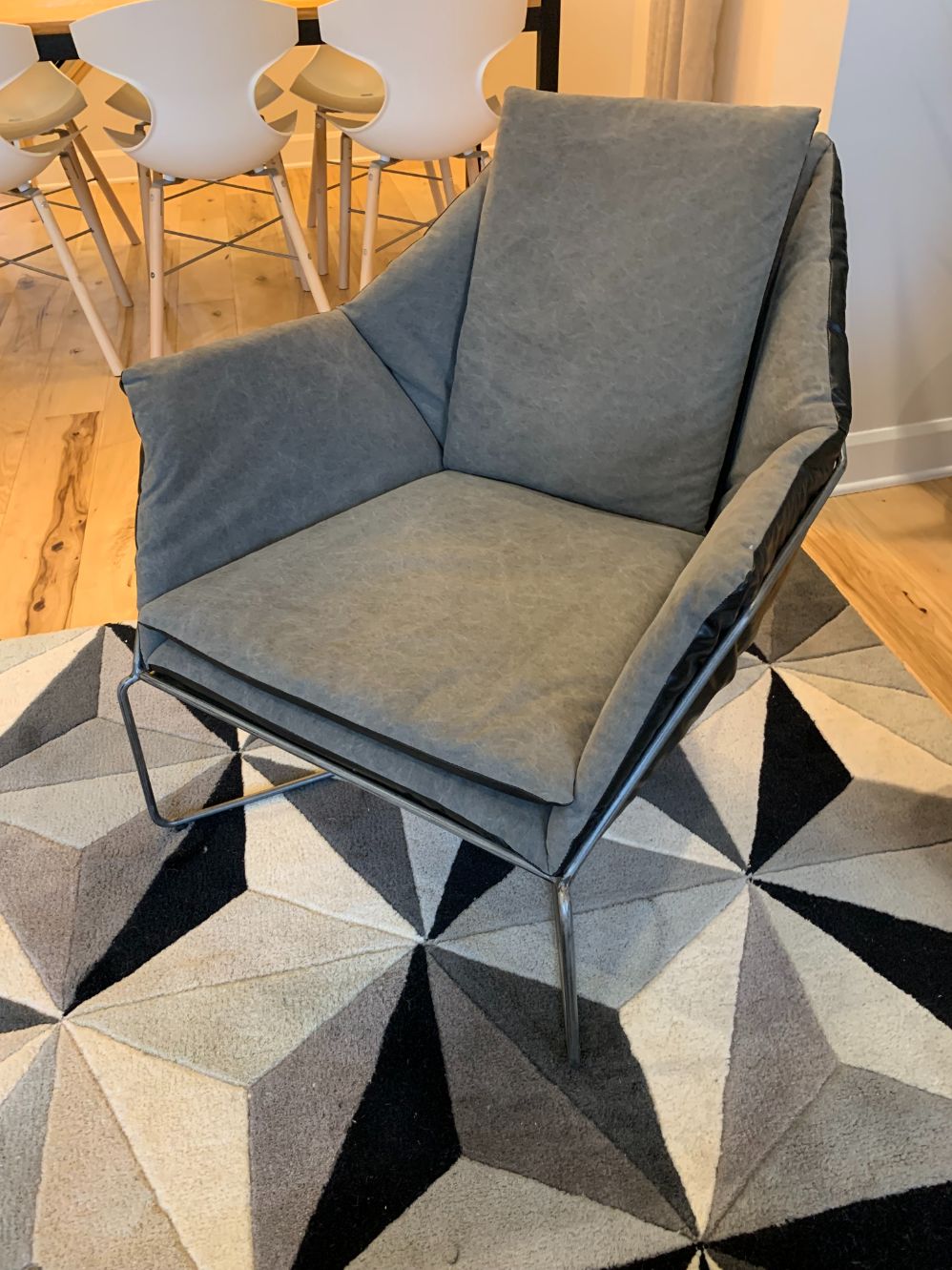 Accent Armchair Lot #1