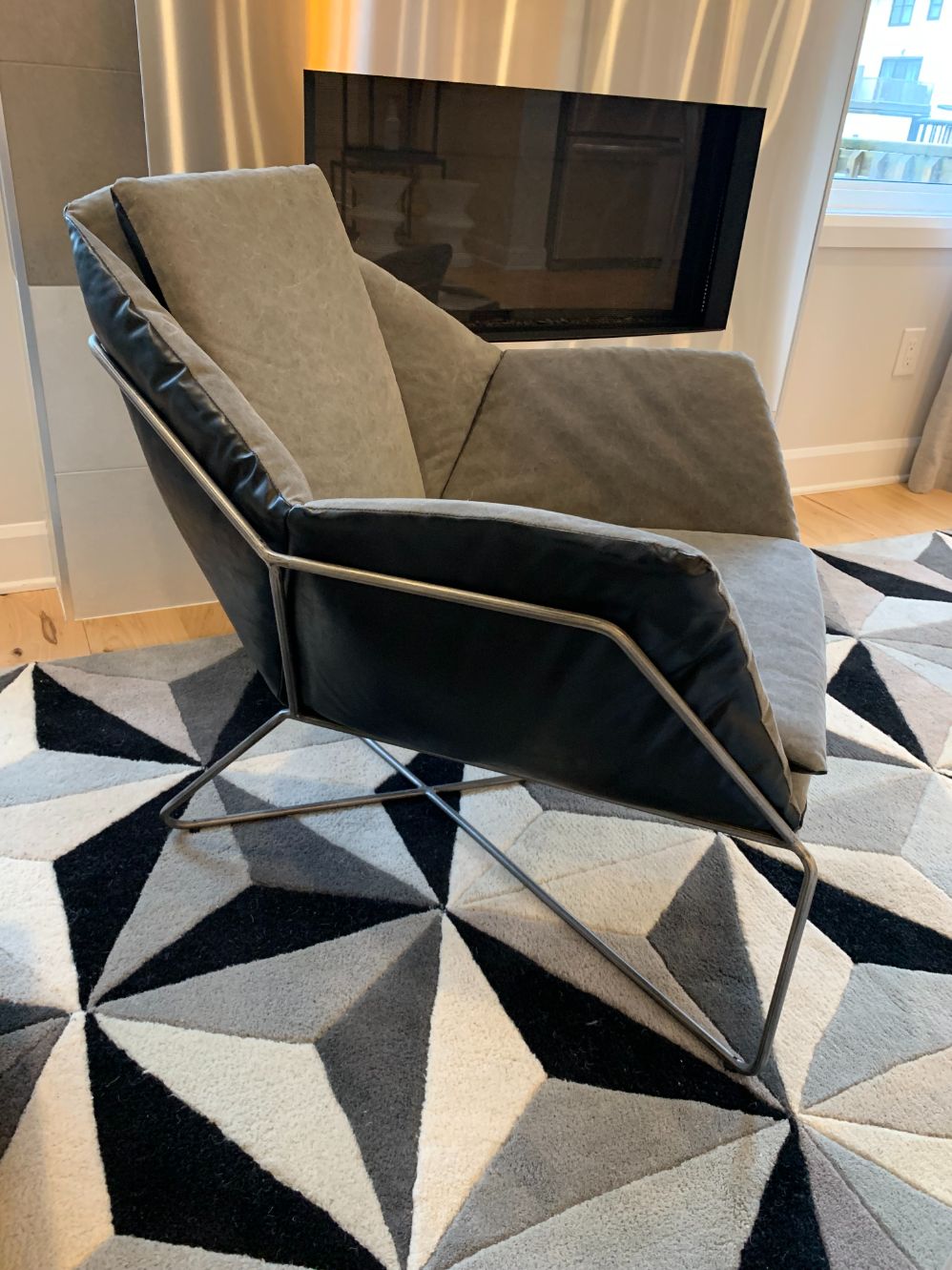 Accent Armchair Lot #2